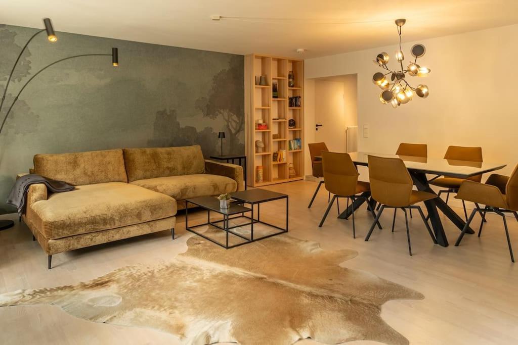 Grafschafft Angenehmes Wohnen - Ferienwohnung Mit 2 Schlafzimmern 피르나 외부 사진