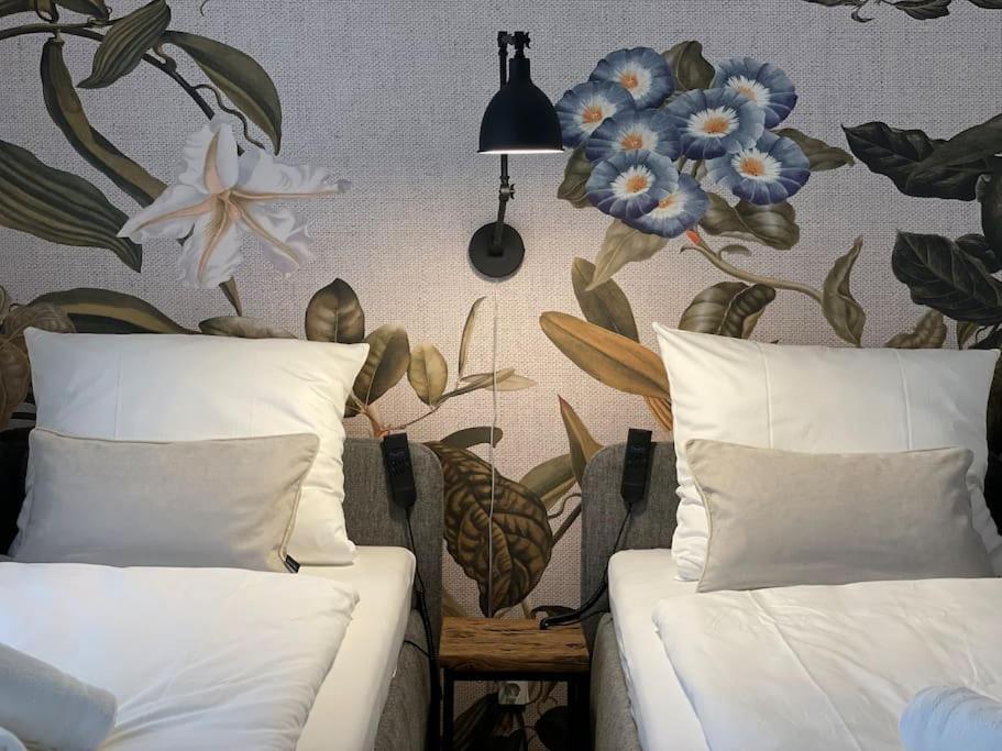 Grafschafft Angenehmes Wohnen - Ferienwohnung Mit 2 Schlafzimmern 피르나 외부 사진